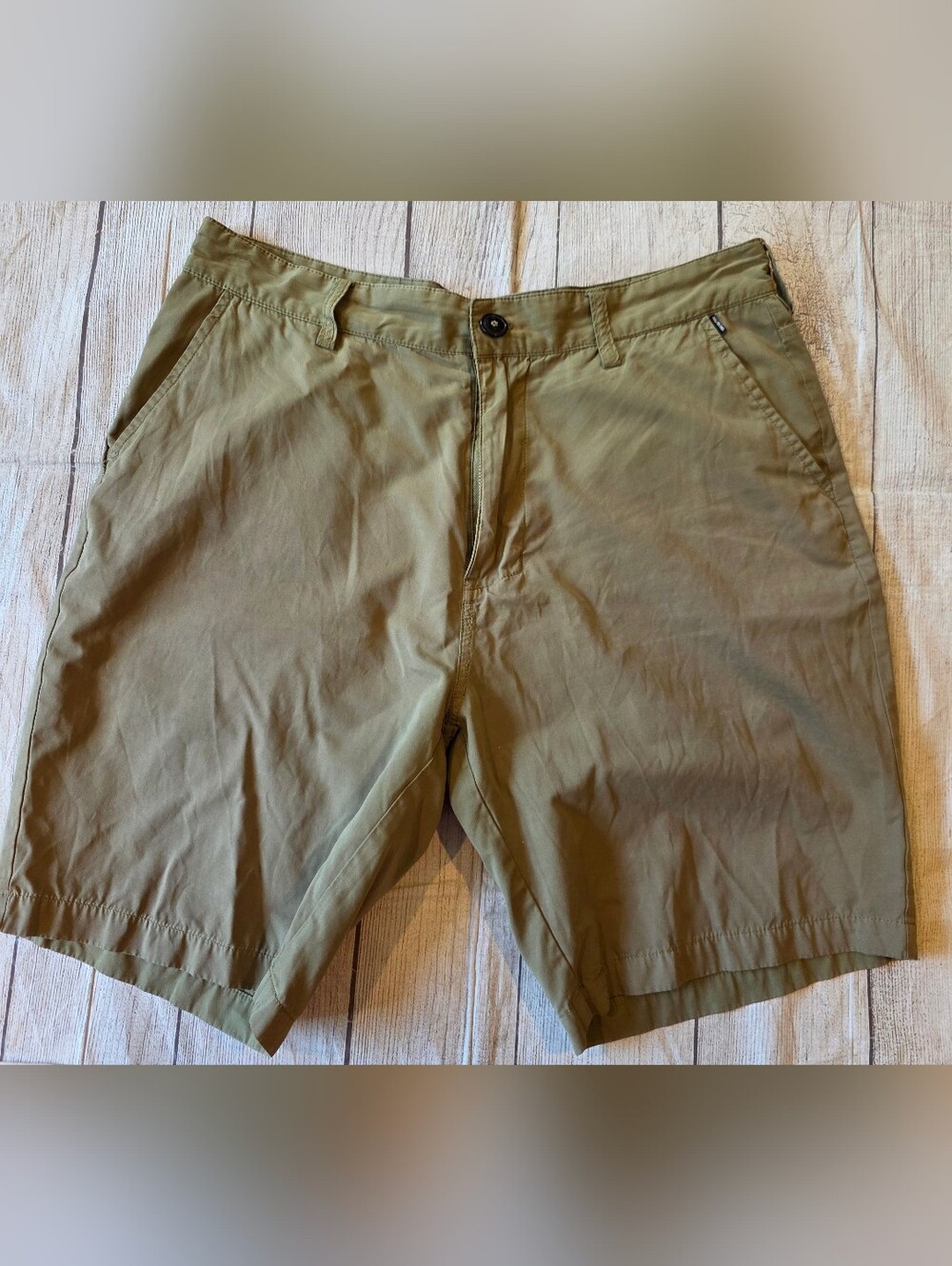 Billabong Men's Size 34 Casual Chino Surfer Shorts 8.5 Inseam Lightweight Tan - Picture 2 of 10